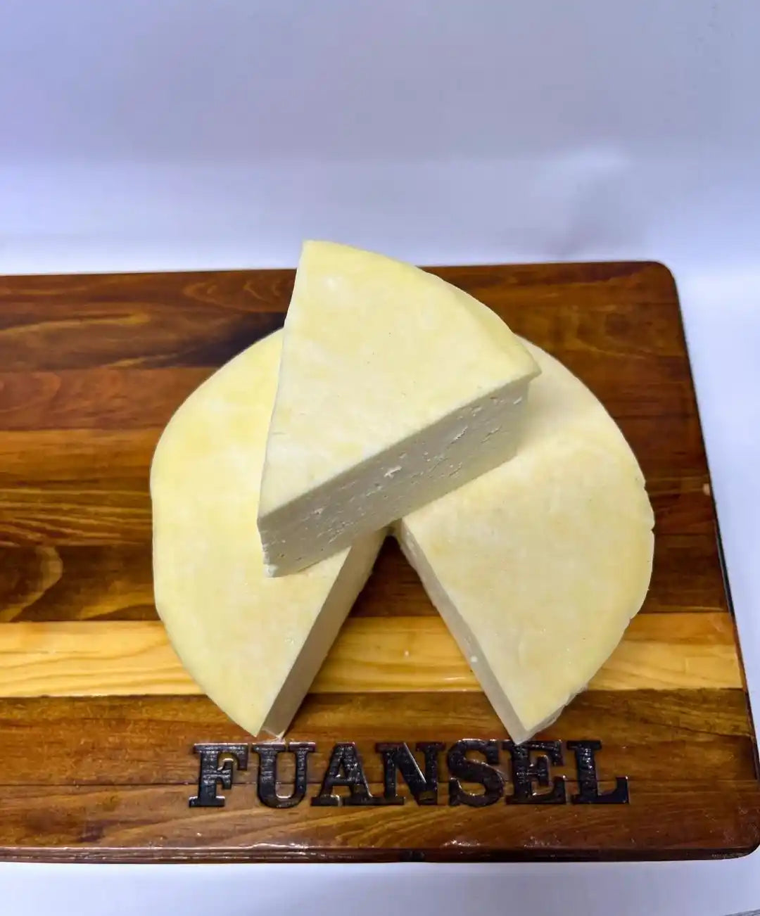 Queso Ranchero Fresco y Artesanal | Sabor Inigualable – Fuansel Quesos